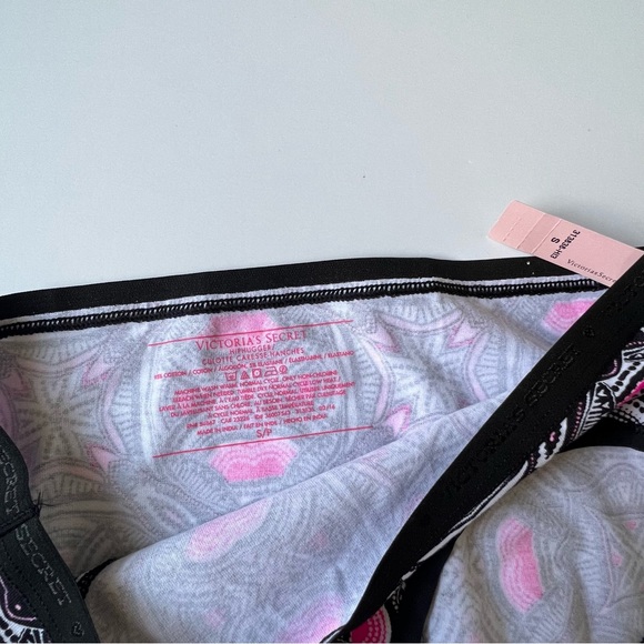Victoria's Secret VTG Cotton Hiphugger Panty Black Geo Small NWT - Picture 3 of 4